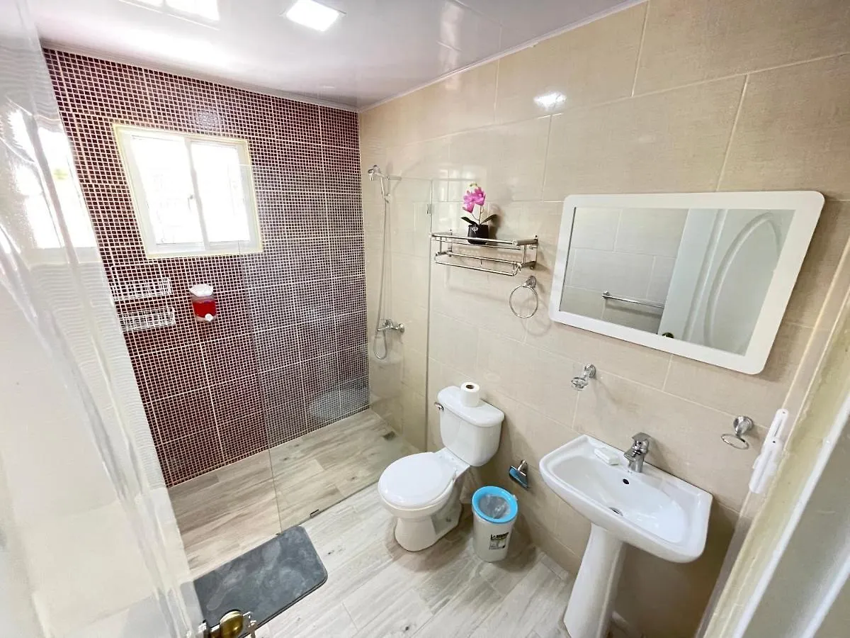 B-6 Apartamento Tipo Villa /piscina/BBQ/Acogedor en las montaña Jarabacoa 0*,