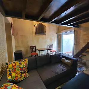 https://coqueto-dupex-en-el-casto-antiguo-de-triana.es-andalucia.com